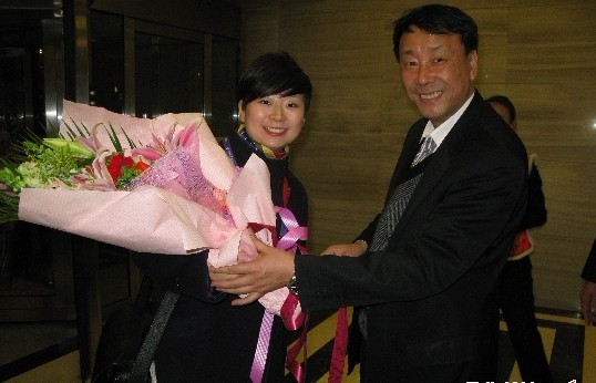 ��(gu��)�����Ϸֹ�˾�hί����ӛ���ο��(w��n)�v���˄�(w��)�M