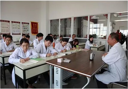 ʯ���f���Sᘾ����ÌW(xu��)У�ڶ���ᘾ�����ȫ�ư��_ʼ��(b��o)����