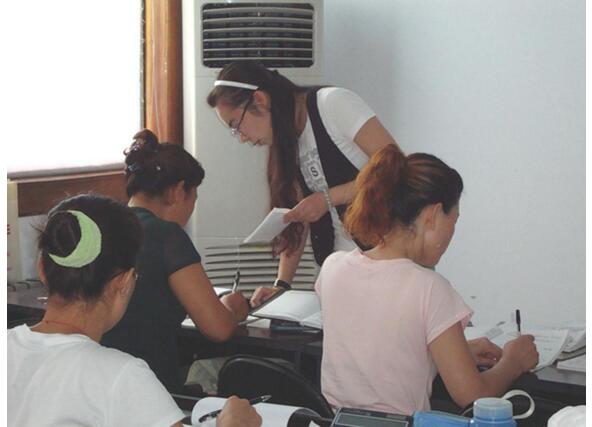 ���ݲ����еȌ��I(y��)�W(xu��)У�o�팣�I(y��)��ô����