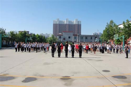 �����|�������W(xu��)��������Ů��(chu��ng)�I(y��)��䛣�һ��������