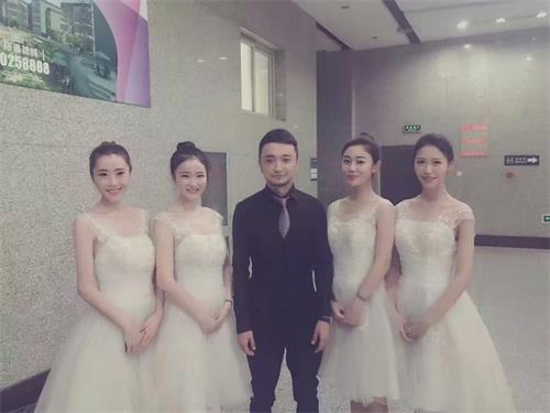 ����У�@�С�֮��Ԓ�Ї��񺽹����ɲ��W(xu��)Ժ�Aҕ�̌W(xu��)�^(q��)�Ժ�L