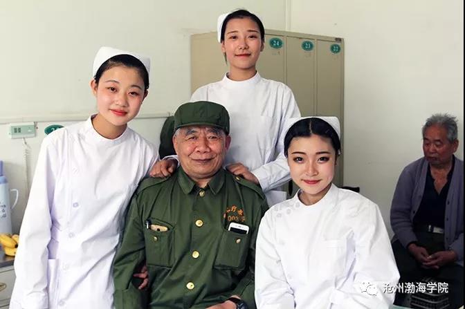 ���ݲ����еȌ��I(y��)�W(xu��)У5��12�oʿ��(ji��)��ӈA�M�ɹ�