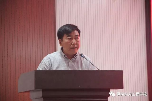 ������(d��ng)�����̌W(xu��)У�c6����I(y��)�����(zh��n)�Ժ����f(xi��)�h