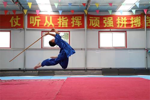 Ů���W(xu��)�g(sh��)��ô�����ӱ����g(sh��)�W(xu��)У������