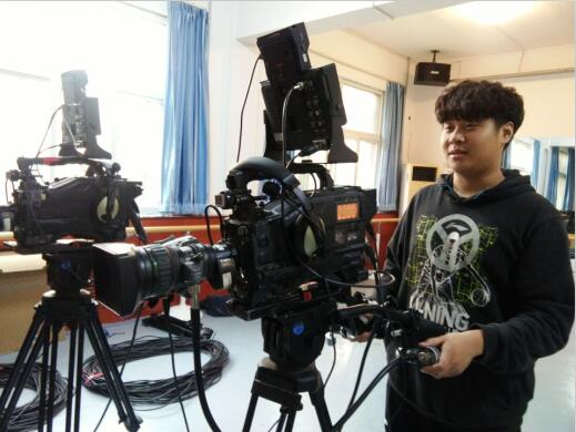 �ڱ�������Ӣ�Ž������x��W(xu��)ʲô��