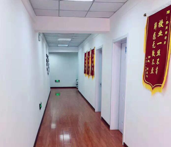 石家莊錦程職業(yè)培訓(xùn)學(xué)校 石家莊錦程職業(yè)培訓(xùn)學(xué)校