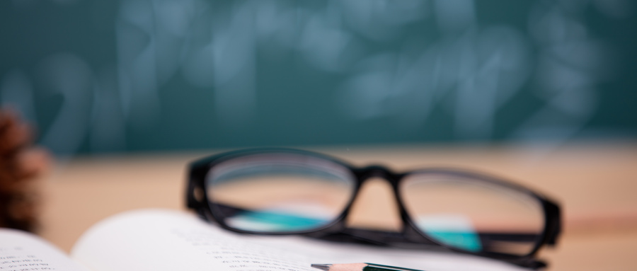 ���R��3+3���и� 3+2�� ����һ؞�ƴ� ����֮�g�^(q��)�e