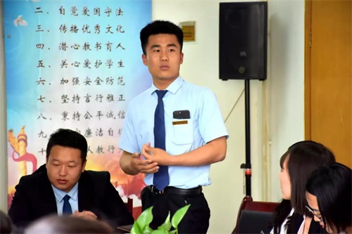 �����F���I(y��)�W(xu��)У�_չ�o(j��)�������\(y��n)��(d��ng)100������Մ��(hu��)