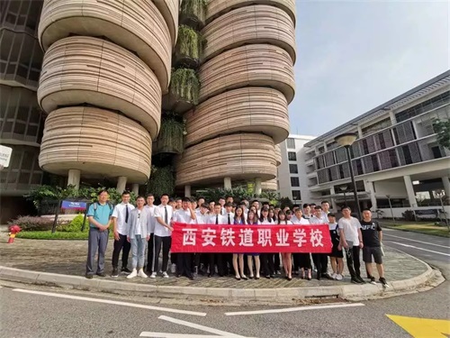 走進西安鐵道職業(yè)學校感受校園文化 走進西安鐵道職業(yè)學校感受校園文化