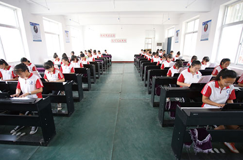 �W(xu��)�W(xu��)ǰ�������]��ɽ�����W(xu��)У��