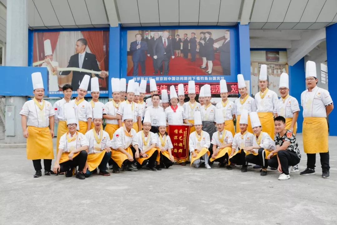 2020�x�m�ݱ����I(y��)�����W(xu��)Ժ���W(xu��)��н���g(sh��)��