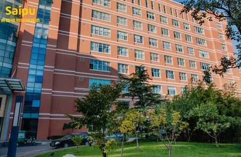 ������Ӗ(x��n)�����̾��ČW(xu��)У����Щ��