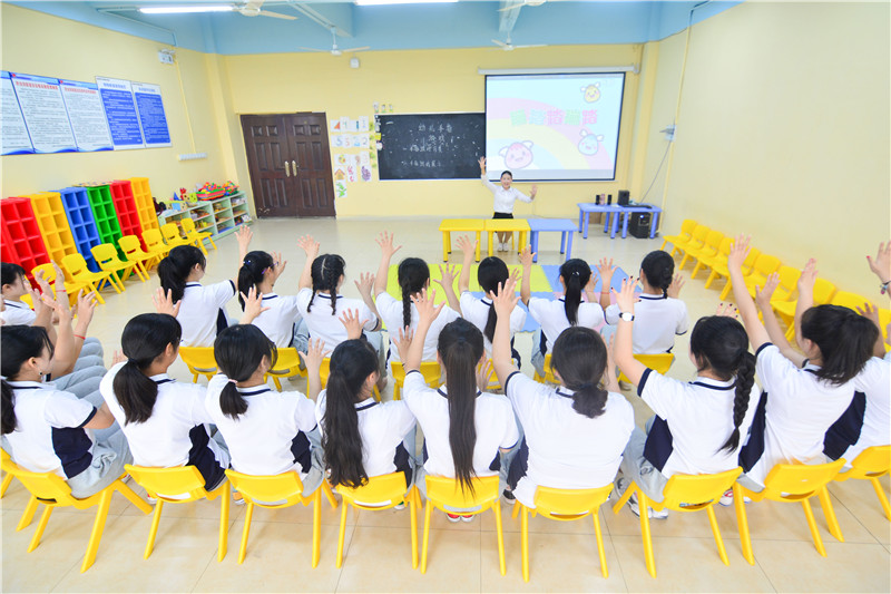 �ɶ����»��߼�(j��)�����W(xu��)У�Ǵ󌣆���