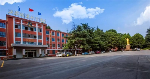 �����F���I(y��)�W(xu��)У���I(y��)����ʲô�W(xu��)�v��