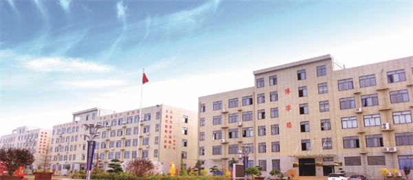 ������ӿƼ��еȌ��I(y��)�W(xu��)У��ʲô��(y��u)����