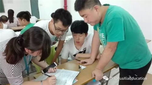 �����A���и߿��a���WУֵ�È󿼆���