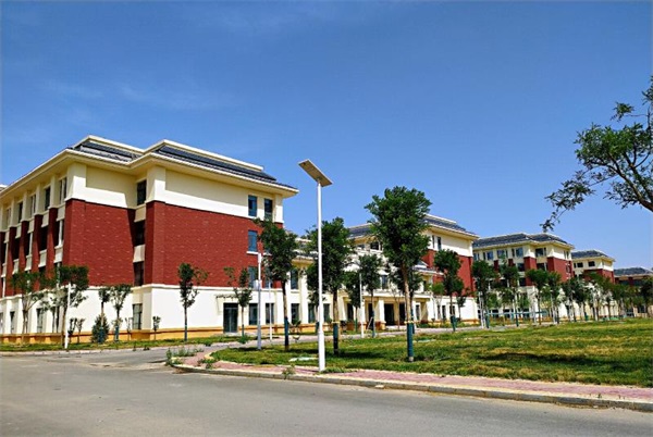 ʯ���f�׃������еȌ��I(y��)�W(xu��)Уֵ�È�(b��o)���᣿