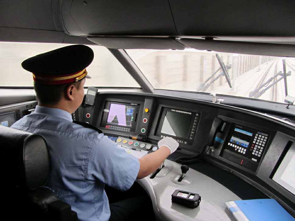 �ӱ�ʡ�R���I(y��)��Ӗ(x��n)�W(xu��)У܉����܇˾�C��ֵ�È󿼆���