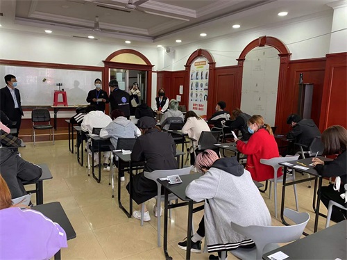 ����ɽȥ����W(xu��)���l(f��)���^�ã� 