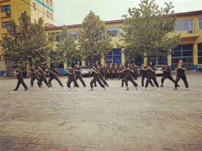 ���_�O�C�һ�w���󌣰�ČWУ���� 