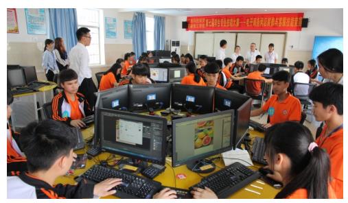 �V���Ƽ����Q�߼������WУ��������