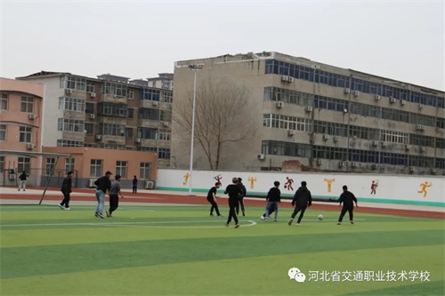 �ӱ�ʡ��ͨ�I(y��)���g(sh��)�W(xu��)У