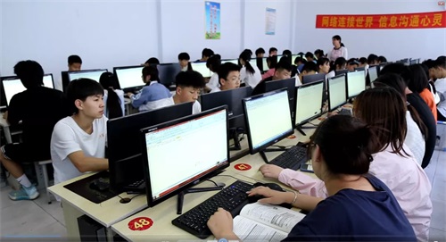 �����p���I(y��)�W(xu��)У��Щ���I(y��)���^���e(cu��)��